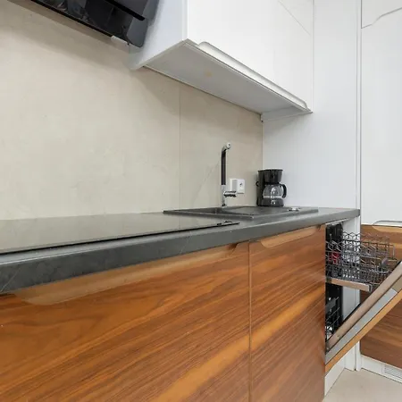 Hotel Zbozowa 2a Nowy Kleparz Cracow By Renters Cracovie