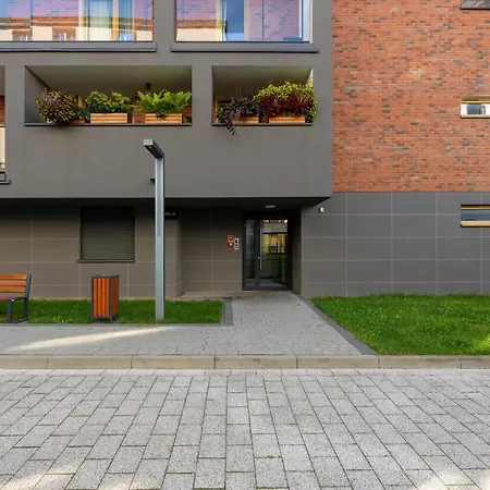 Zbozowa 2a Nowy Kleparz Cracow By Renters Hotell Kraków